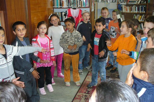 Divadielko cesta 035.jpg